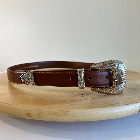 Vintage 90s Tan Genuine Leather Western Silver Tipped Belt Size Medium main image 5